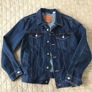 Levi’s Denim Jacket - Men’s M